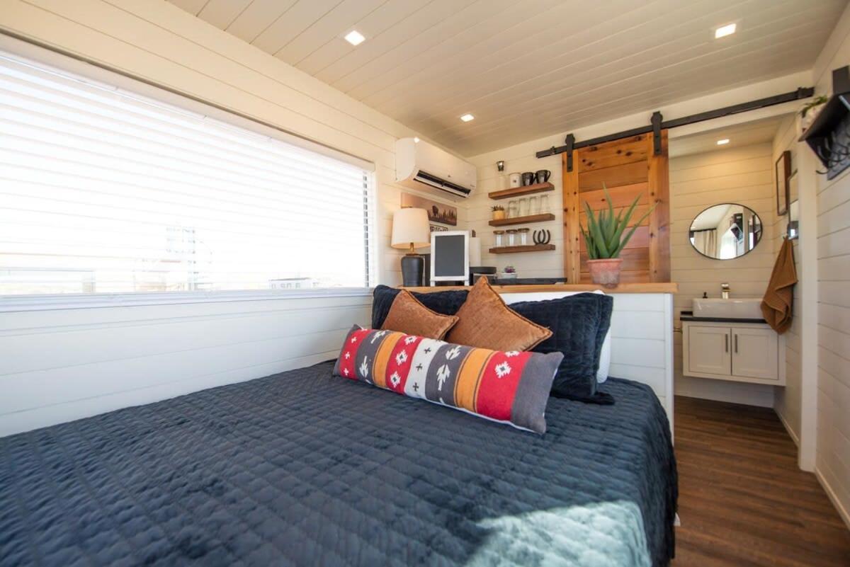 New The Buffalo-Shipping Container In Alpine Eksteriør billede