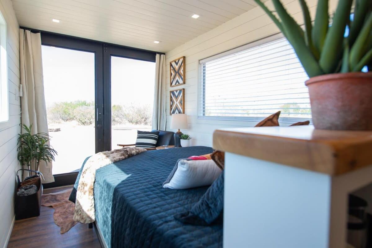 New The Buffalo-Shipping Container In Alpine Eksteriør billede